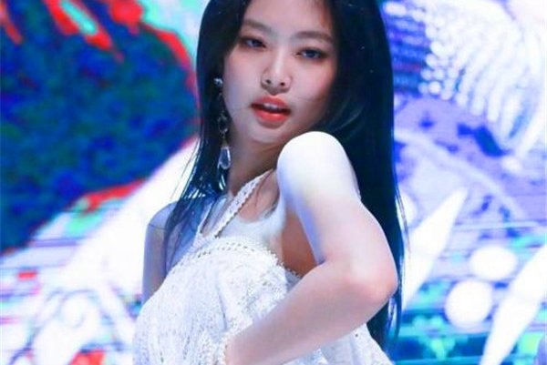 blackpink��ˮ�¼���ʲô��˼ blackpink�Ľ����ݻ������Խ