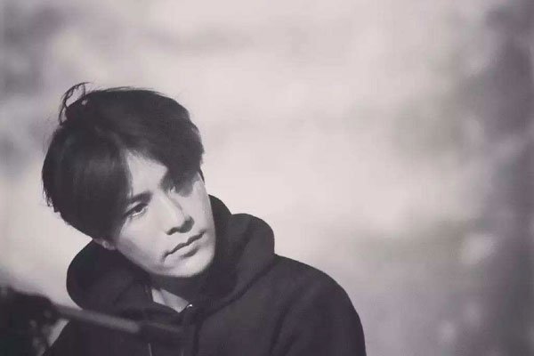 �����������ϼ�� ������ʵ�����Ƕ�����