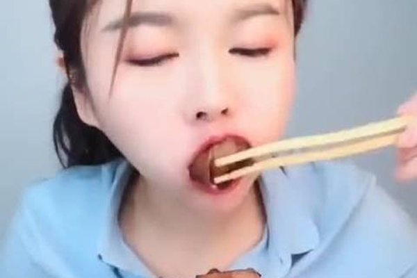 ��θ�����Ϊʲô�ܳ���ô�� �����ܹ�����һ���˵�θ