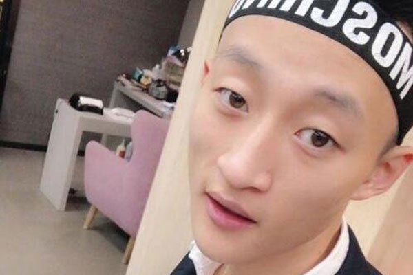 �������ô��ֱ���˸������� ���ű��������̫û������