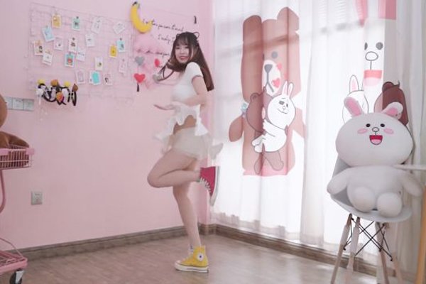 ��ҹ����ֱ��ƽ̨��ѵ�����Щ ֻҪ������Ǯ�Ķ����ϵ�