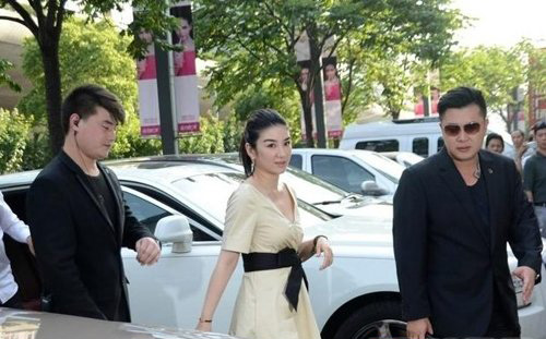 ����Ϊʲô�ͻ������ ����ǰ�򽪿���������