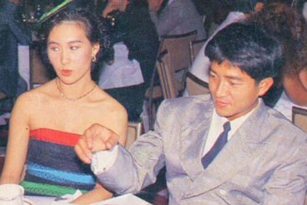 �°�ǿ��γ������������ ��Է�ͬ����һ��������ϵ��