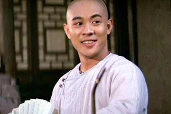 李连杰国籍是哪国 世界级明星为什么要改国籍