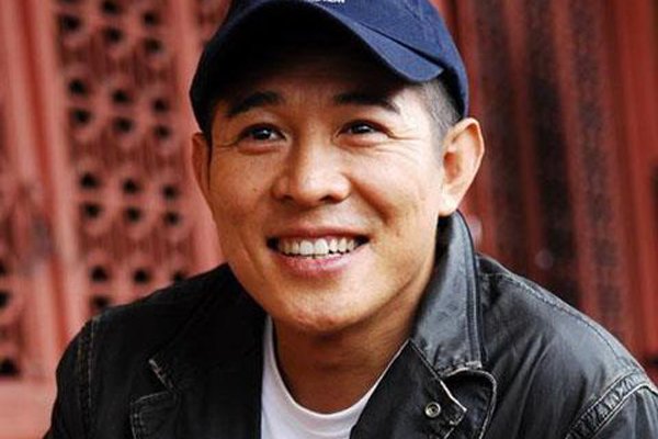 李连杰国籍是哪国 世界级明星为什么要改国籍