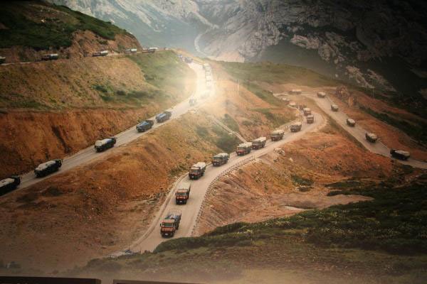 汶川地震出现巨兽 这种巨兽我们也见过不过没有这么大