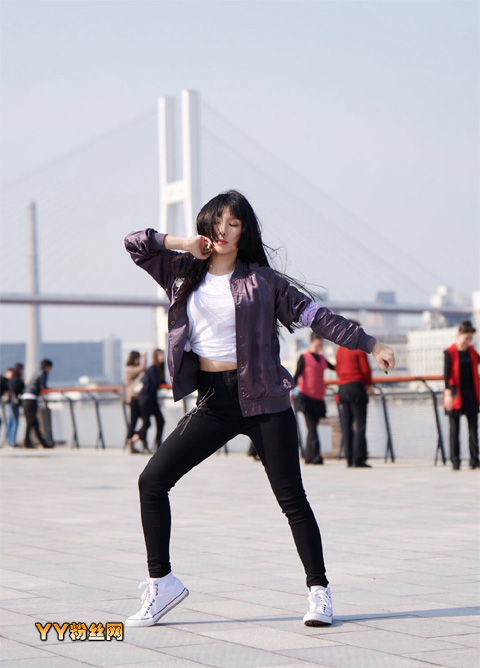 ��Ѫ��������������ǰզû��������Ƭ��˭ �����Ÿ�������΢��