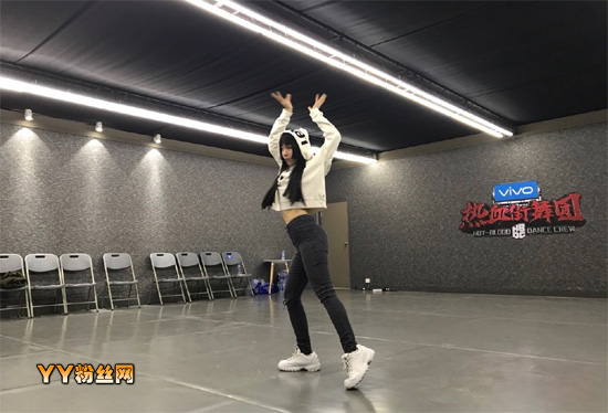 ��Ѫ��������������ǰզû��������Ƭ��˭ �����Ÿ�������΢��