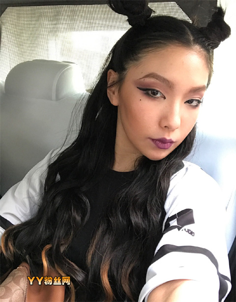 ��Ѫ��������������ǰզû��������Ƭ��˭ �����Ÿ�������΢��