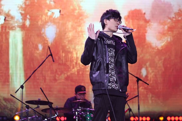 ����Ů���ѵİ������ Ů����ʲôʱ���ߵ���ô�ߵ�