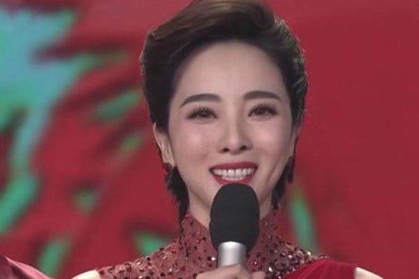 ��˼˼���Ϲ���˭ ��ļ޸���һ������ͷ��