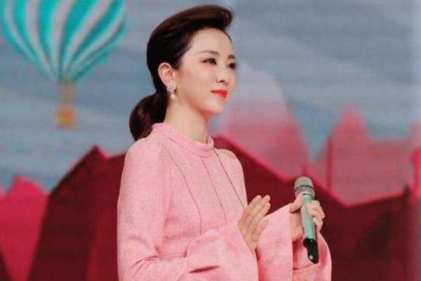 李思思的老公是谁 真的嫁给了一个富老头吗