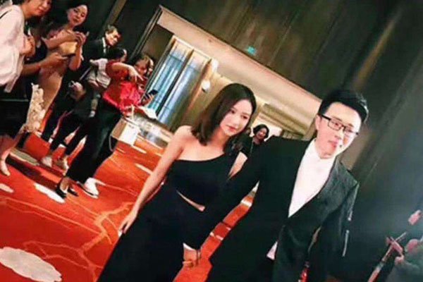 ѩ���Ϲ����ܸ������� ����Ů�Ļ�ѡ��ͨ�ϰ�����