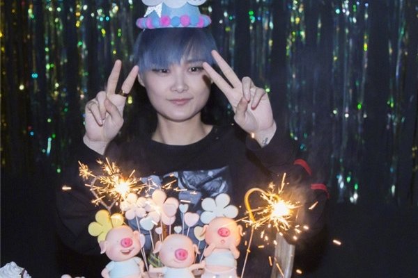 ����Ϲ��ͺ�����Ƭ �������Ҫ�ó��˵��۹�����