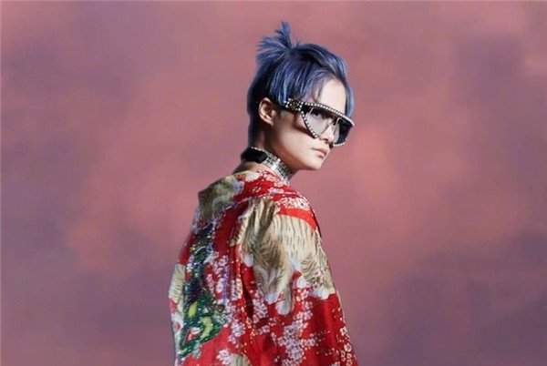 ����Ϲ��ͺ�����Ƭ �������Ҫ�ó��˵��۹�����