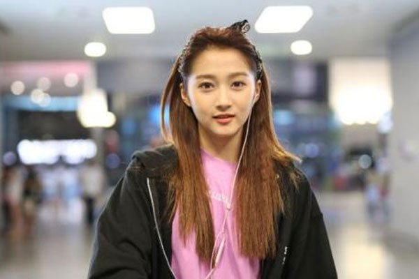 关晓彤高考成绩 有颜有实力看了叫人汗