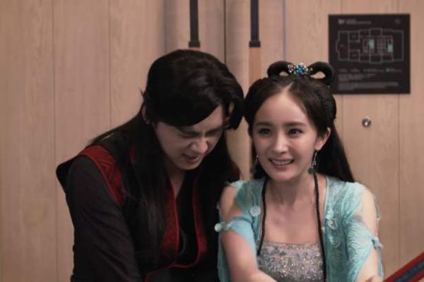 ���ݺ����׷廳��������� ˫������������˿��������Щ