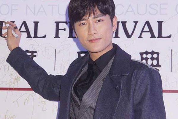 ������ΪʲôͻȻ������ ��������������ôţ��