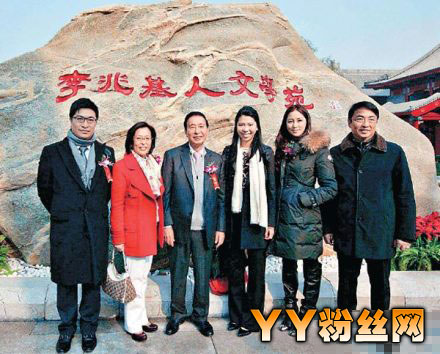 ǧ����Ů�����Ƭ���� ���׻���Ů����ԸбȻ�����Ƭ�ع�