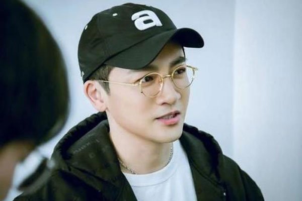 �������������˭����ʲô���� �������յ�����ʲô��ϵ