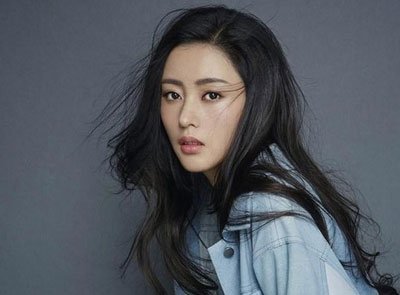 张天爱年龄到底多大 年龄造假之谜为什么不改回去