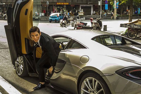 ��������ǿ�Ĺ�ϵ���� ��ôһģһ��̫����