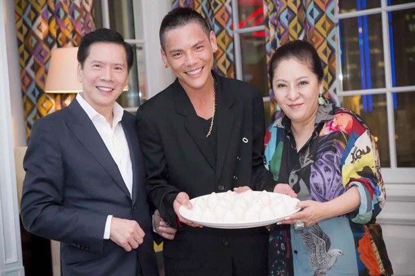 ��������ǿ�Ĺ�ϵ���� ��ôһģһ��̫����