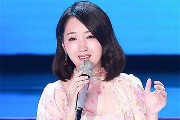 杨钰莹的老公是谁有多少资产 只是有过一次失败的恋爱而已