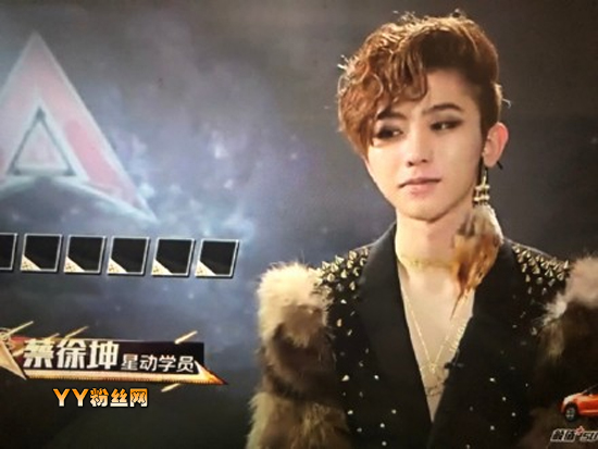 ż����ϰ���������˳�swin�������� ������������Ա�쾲������Ƭ