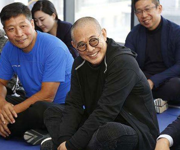 李连杰为什么代言游戏 晚年生活不乐观因缺钱不挑通告