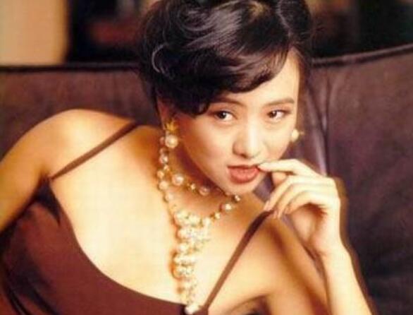 �̺����ݵ�������Ʒ����Щ �����ɷ��Ů����ݪ��Ƭ