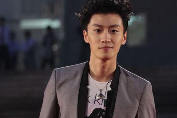 乔任梁手臂去哪里了 胳膊为什么被砍发生了什么事情