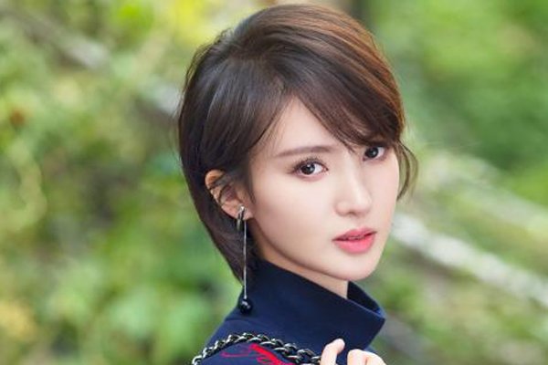 �𳿸������ϼ�� ����������Ůһ�ű�Ů���Žغ���