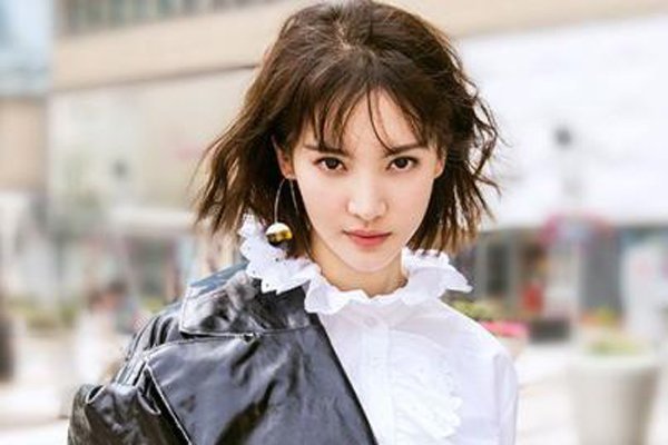 �𳿸������ϼ�� ����������Ůһ�ű�Ů���Žغ���