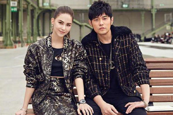 �ܽ��׺���������Ȼ����ż��簮�� ���½����Ͳ���������