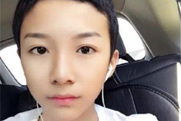 �ҽ�abbily��װ��Ƭ �ҽ�abbily��������������Ů