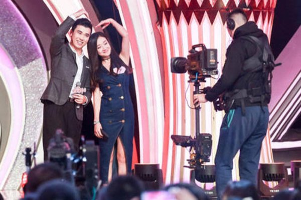 ���ڷǳ�����ǣ�ֺ���ô���� ǣ������һ�ڽ�����