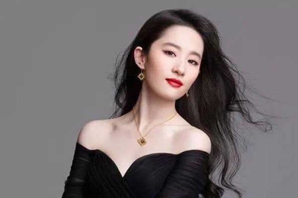 ������ƾ��˷��˵���Ƭ ���������Ը���ϲ���Ŀ�