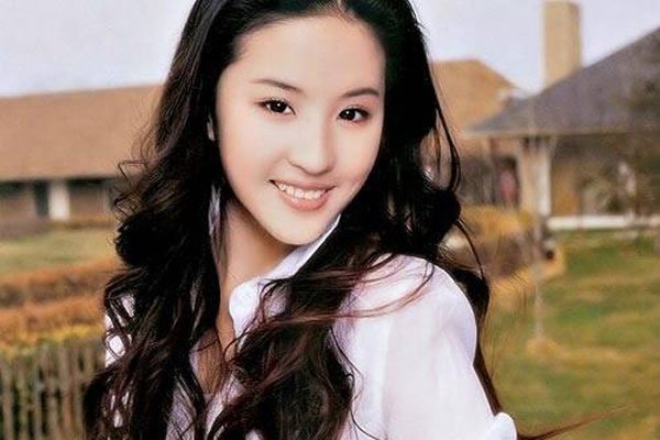 ������ƾ��˷��˵���Ƭ ���������Ը���ϲ���Ŀ�