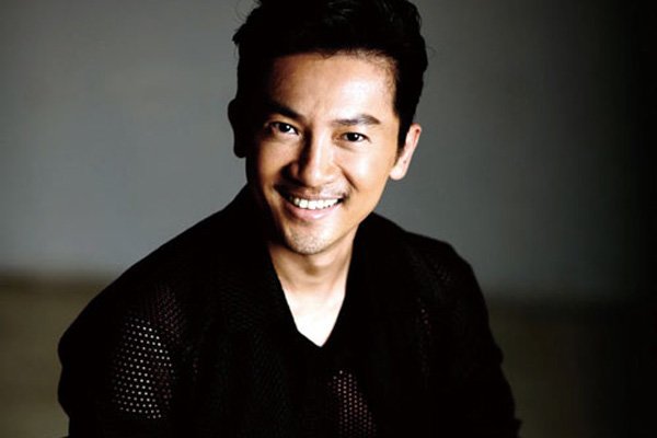 苏有朋的妻子是谁 绯闻女朋友都已经成家他依然没定数