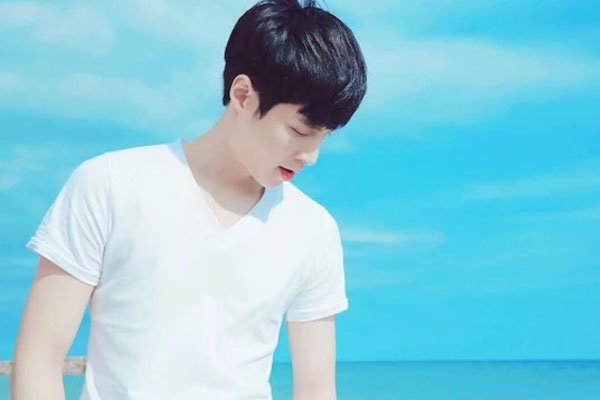 ���ෲ˵�������Ļ��� ���µ�����Զ����������