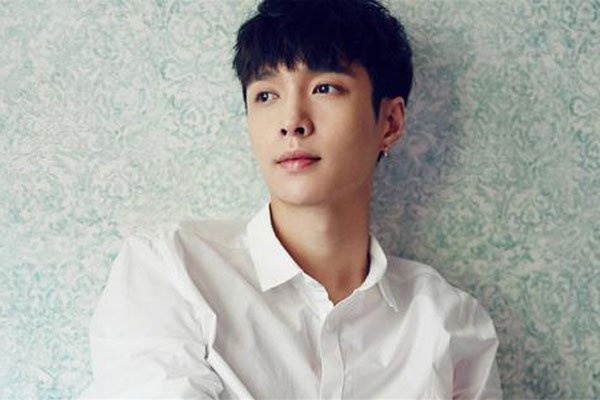 吴亦凡说张艺兴心机重 挑事的人永远不会嫌嘴疼