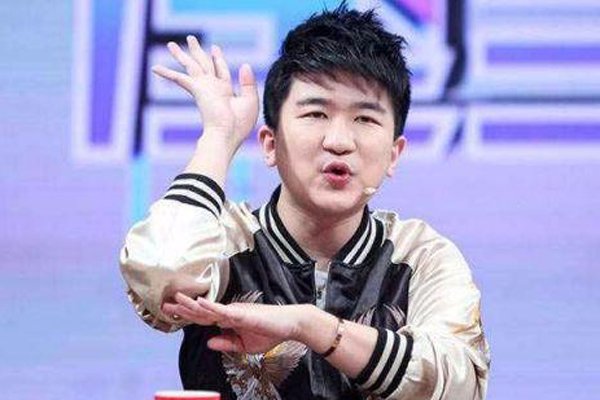 �Ŵ�󵽵���ʲô��ͷ ���ź������������ƽ̨��Ȼ���Ѷ�