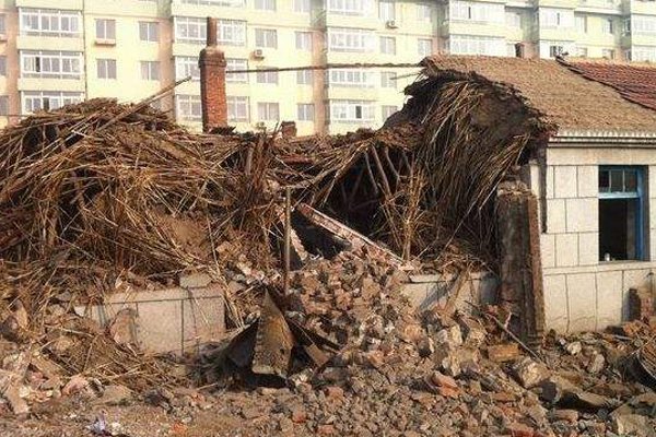 ��Ԫ���ں�«���¼� ���ѱ����¿��ֱ��������ث