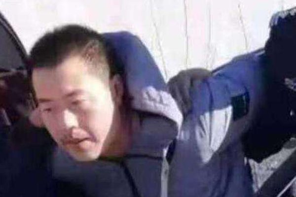 ��Ԫ���ں�«���¼� ���ѱ����¿��ֱ��������ث