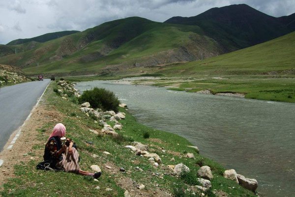 ����������������Ů �г�����С��Ǯ�Ʊ���