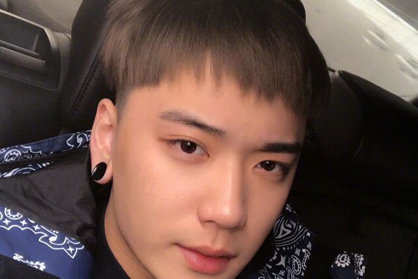 �޽��������Ǯ ���μ��ߺ�����˸�����СŮ�ѱ�������