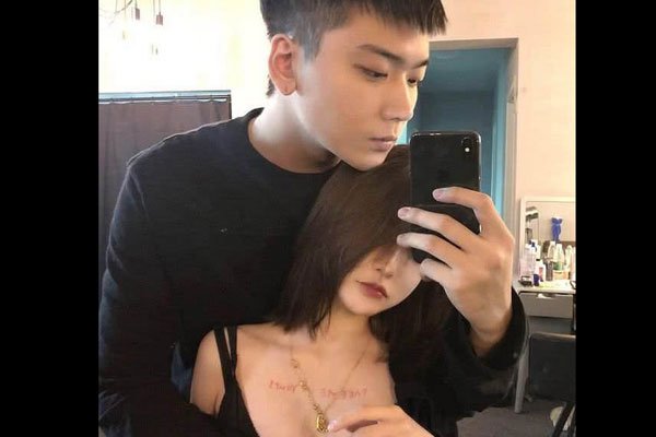 �޽��������Ǯ ���μ��ߺ�����˸�����СŮ�ѱ�������