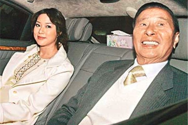 ���׻�����俰��� ��һ��10��:�������˶���������