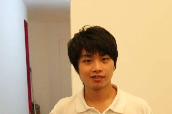 人皇sky到底有多强多厉害 他的手速没得黑六倍压枪也很稳